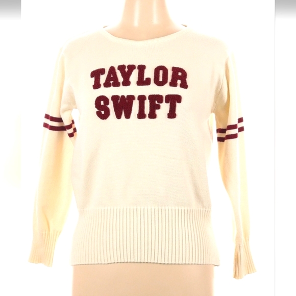 Taylor Swift Sweaters - Taylor Swift Alison spell out logo knit sweater Red Era Swifty sz M